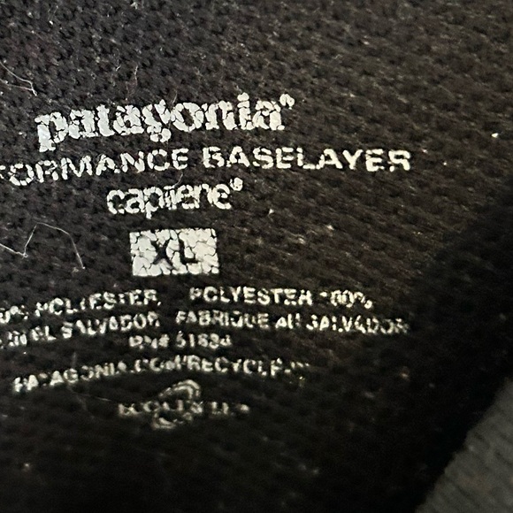 Patagônia Men’s long sleeve Tees Size XL / black - Picture 3 of 7